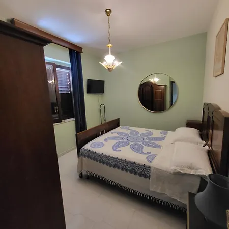 Amodio Apartment *
